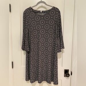 Tommy Hilfiger Monochrome Bell Sleeve Geometric Mandala Midi Dress, size 14